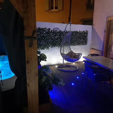 Maison Centre Jacuzzi Jardin Et Climatisation *