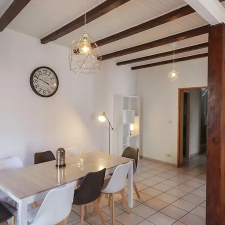 別荘 Maison Centre Jacuzzi Jardin Et Climatisation *